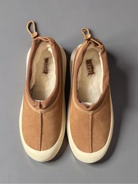 UGG Slip-On Shearling-Lined Suede Sneakers in Chestnut